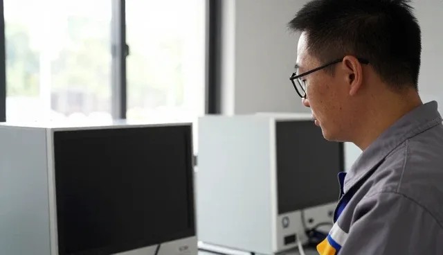 智能仓储机器人在智能装备中的实际应用分析
